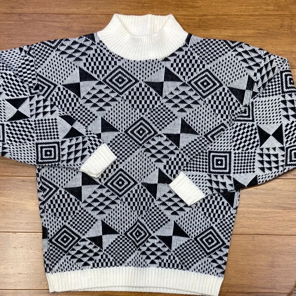 Vintage 80’s La Vista Geometric Black and White Turtle Neck Sweater